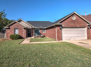 13638 S Oak St E, Glenpool, OK 74033