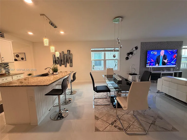 12422 SW Rimini Way — Photo 10