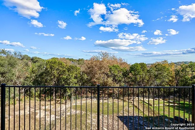 1216 Canyon Lake Dr — Photo 25
