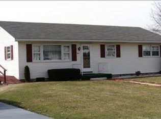 413 W Maple St, Valley View, PA 17983