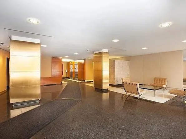 305 East 24th Street image 7 of 10