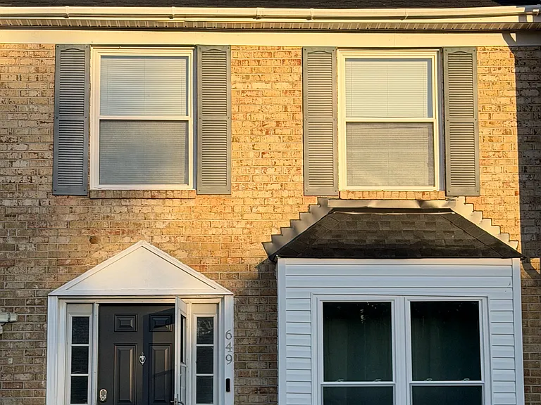 649 Governors Way — Photo 1