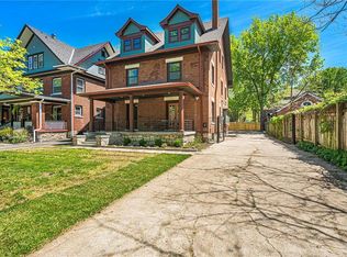 3533 Locust St, Kansas City, MO 64109