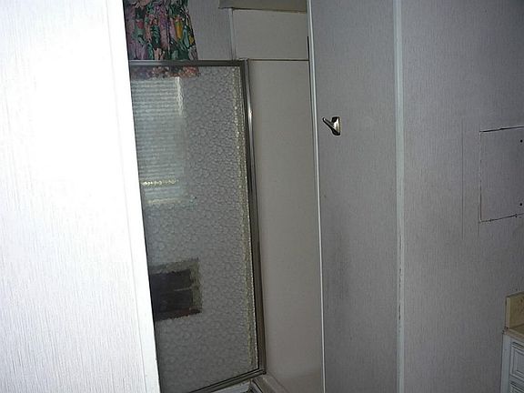 3rd image of 1705 Florida St