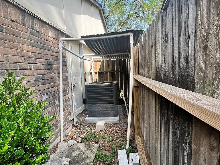 4407 Kevinkay Dr — Photo 20