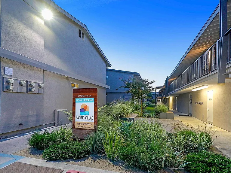 Pacific Villas — Photo 14