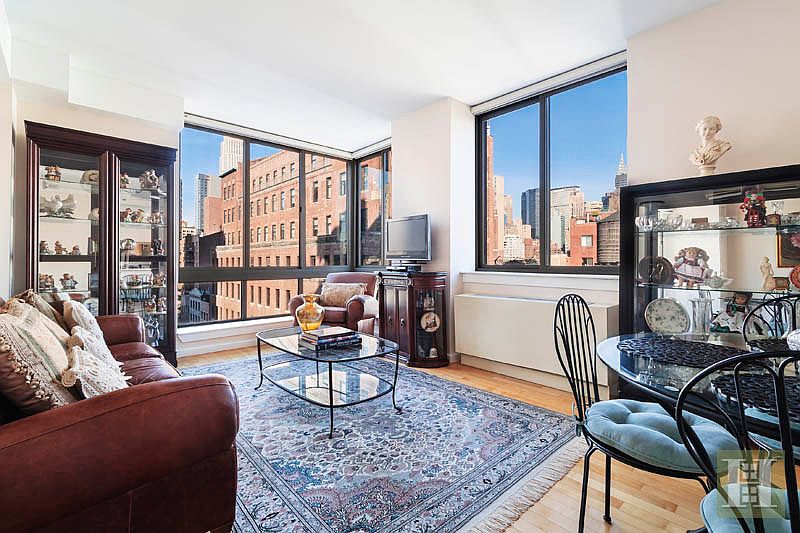 1st image of 250 E 30th St APT 8A