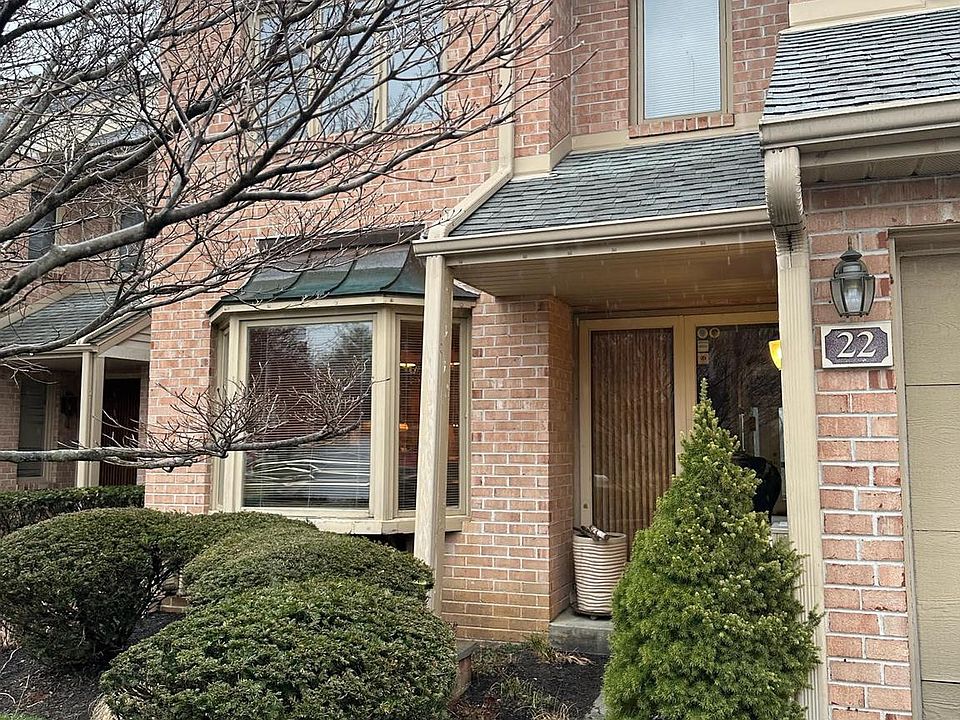 1st image of 22 Militia Hill Dr