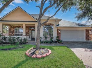 10714 Barker Lake Ct, Cypress, TX 77433