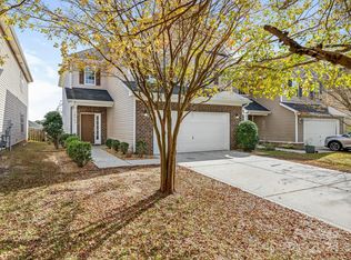 1056 Mountain Laurel Ct, Matthews, NC 28104