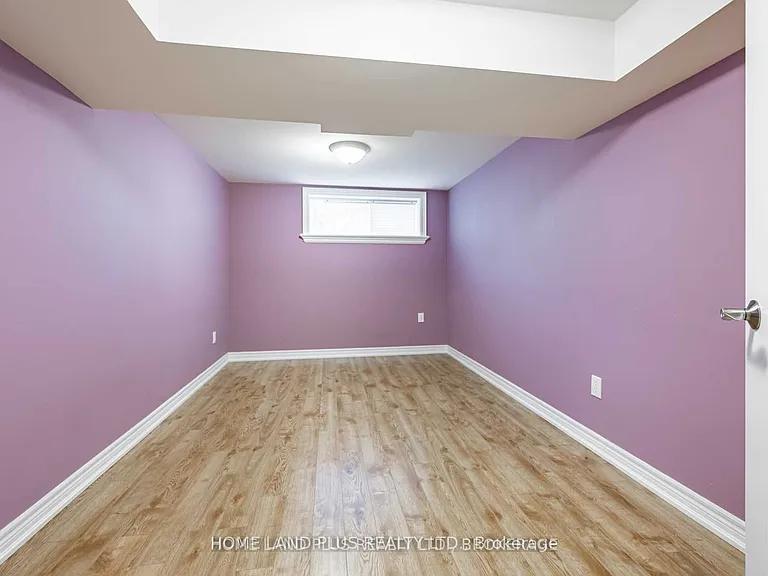 66 Munro Blvd — Photo 28