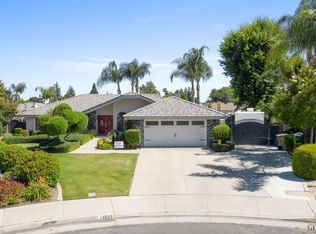 14009 Wellington Ct, Bakersfield, CA 93314