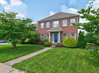 1029 Cedar Ridge Ln, Versailles, KY 40383
