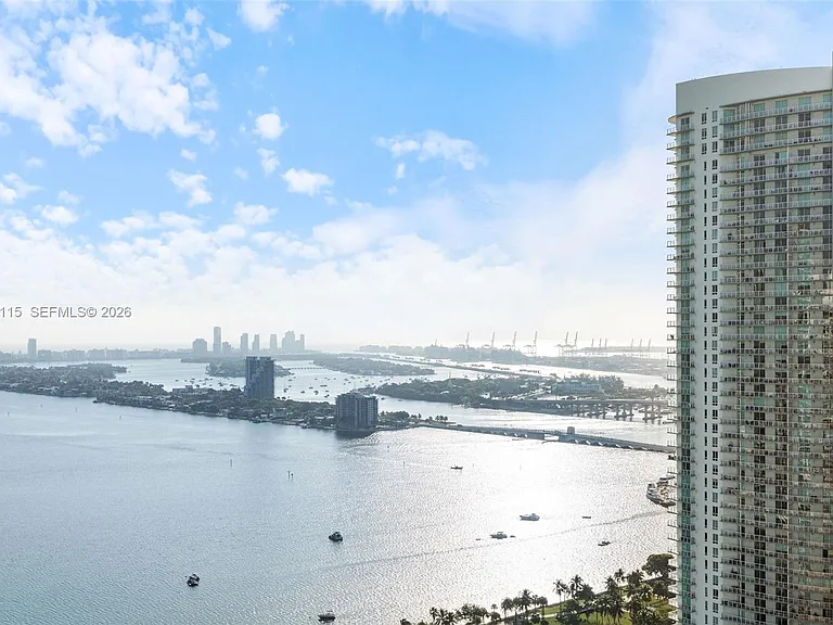 2020 N Bayshore Dr #3510 — Photo 38