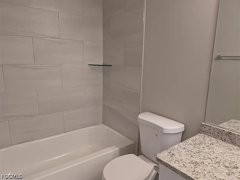 2933 Santa Barbara Blvd #201 — Photo 10