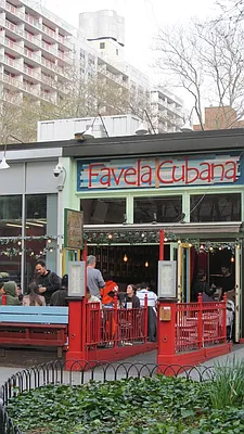 Rented by Lisa Management | media 63