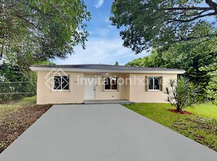 21975 SW 102nd Ave, Miami, FL 33190