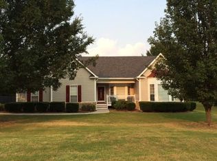 47 Sassafras Trl, Cartersville, GA 30121