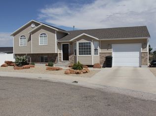 1273 S Fir Ave, Roosevelt, UT 84066