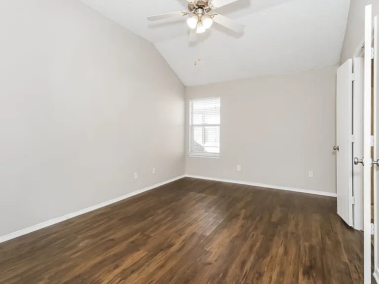 4553 Wheatland Dr — Photo 9