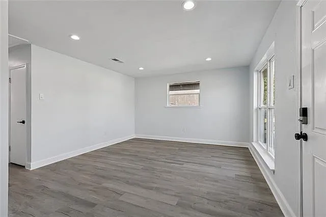 1608 Redwood Dr — Photo 4