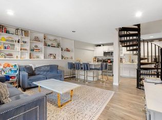 54 Russell St #1B, Charlestown, MA 02129