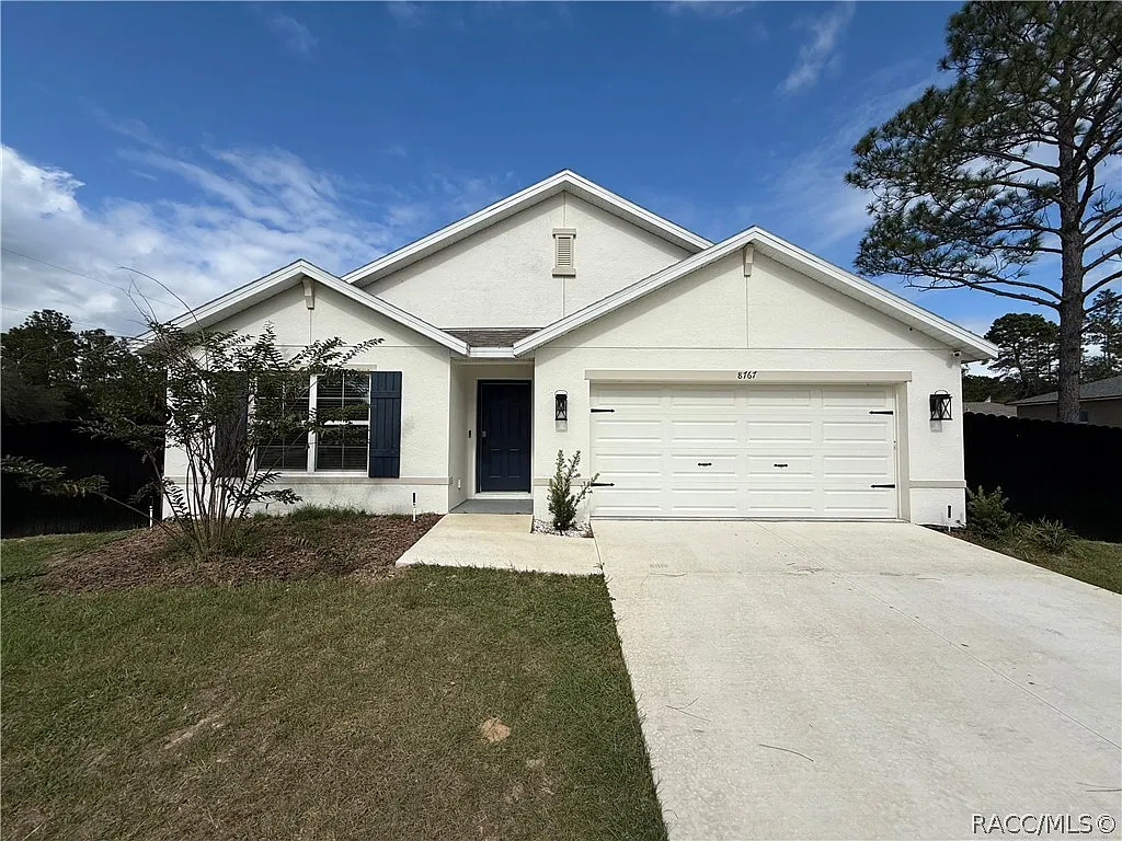 4 bed, 1852 sqft, $2,200 — Photo 1
