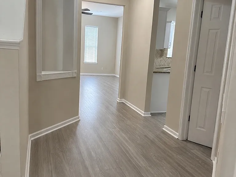 6010 Ellington Cv — Photo 11