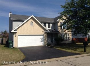 5344 Joshua Ct, Gurnee, IL 60031