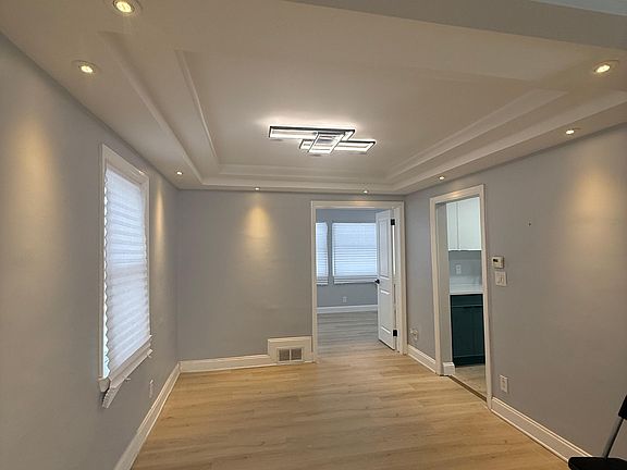 4th image of 58 Melrose Ter #C1