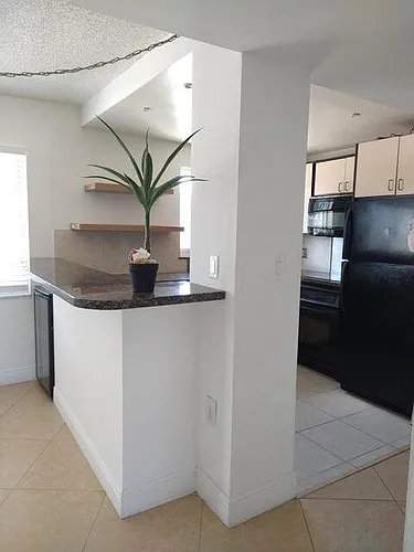 720 Bayshore Dr #201 Photo 1