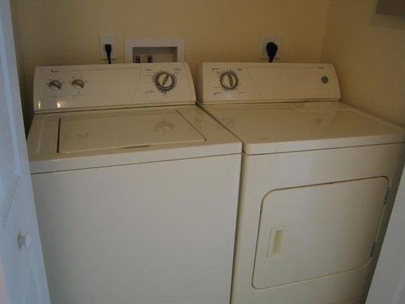 5th image of 2755 SE Birmingham Dr