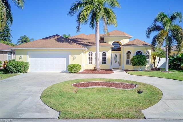 1st image of 1809 SW 50th Ter