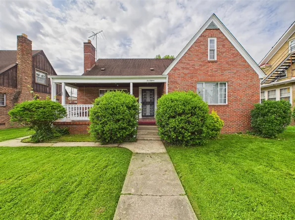 615 Jefferson Ave, Huntington, WV 25704