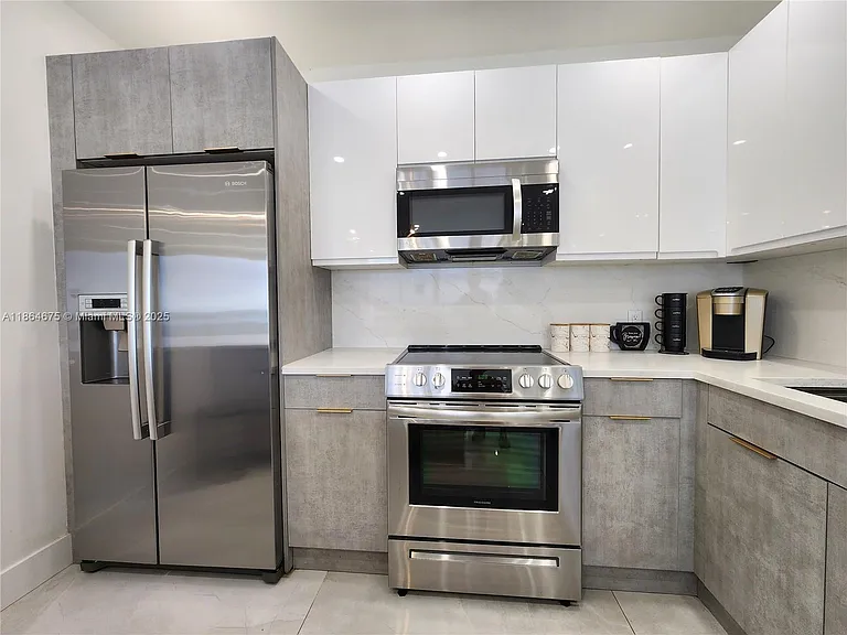 3505 S Ocean Dr #1502 — Photo 13