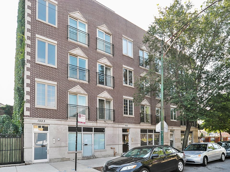 1st image of 1521 N Ashland Ave APT 2