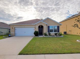 3911 Wayfarer Way, Palmetto, FL 34221