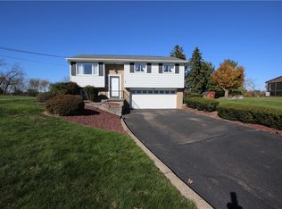 5431 Sunset View Dr, Monongahela, PA 15063