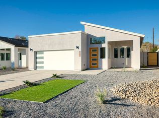 2208 N 28th St, Phoenix, AZ 85008