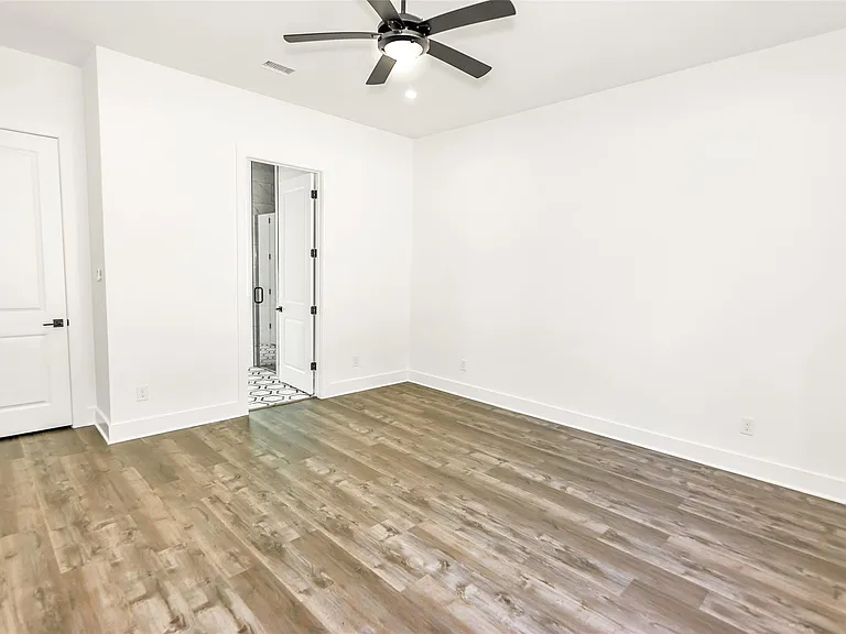 18219 Polo Meadow Dr — Photo 8