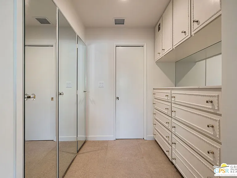 2367 S Yosemite Dr — Photo 56