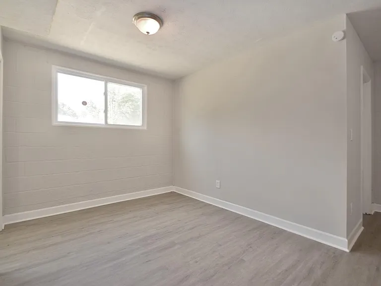 1632 W 5th Ave #C — Photo 10