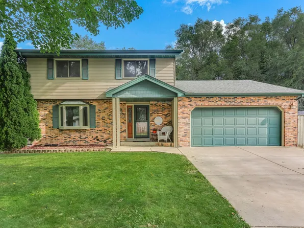 1797 Spruce Ct, White Bear Lake, MN 55110