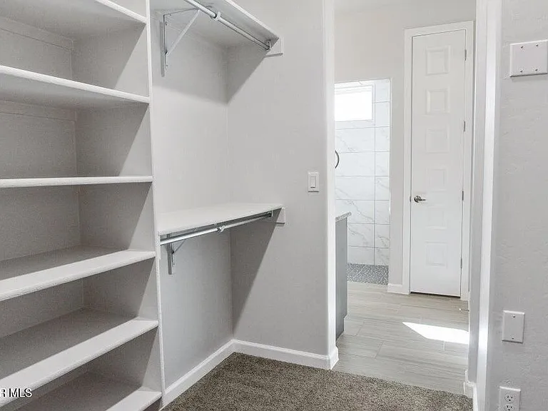 512 Twilight Dr — Photo 12