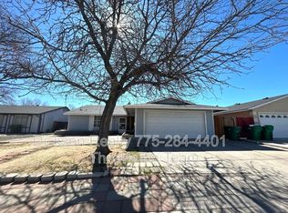 981 Glen Martin Dr, Sparks, NV