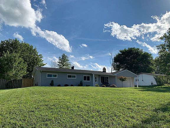 2nd image of 4212 Saint James Dr