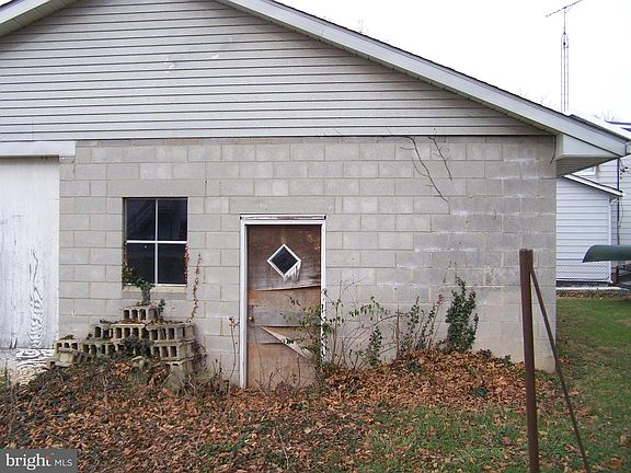 2nd image of 33 Hersh Ave
