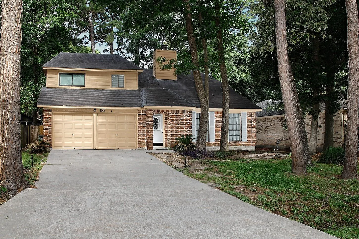 3 bed, 2.5 bath, 1964 sqft, $3,300 — Photo 2