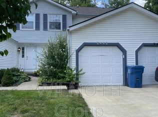 9448 Timber View Dr, Indianapolis, IN 46250