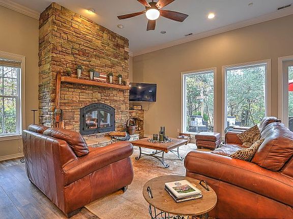 5th image of 5426 Canova Ct